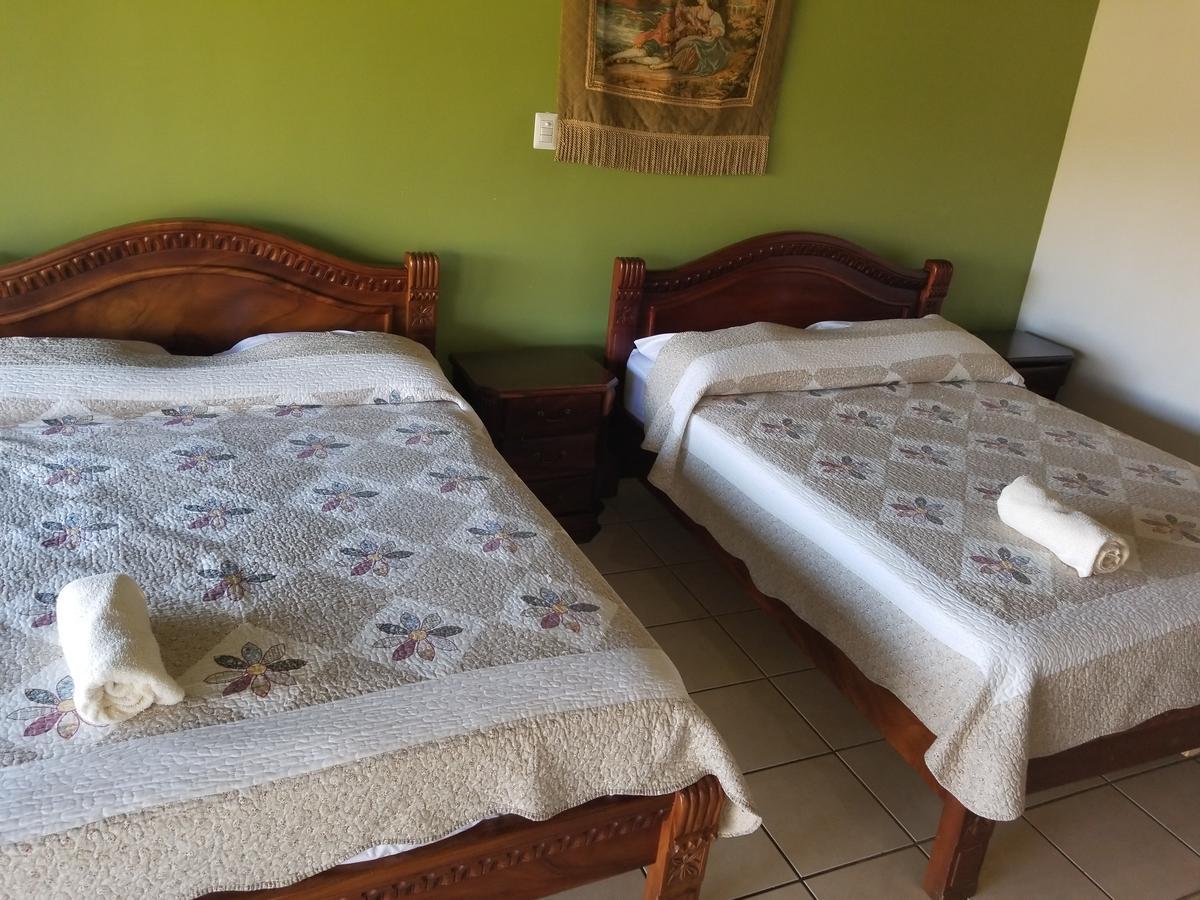 Hotel Monte Campana Heredia Birrí 外观 照片